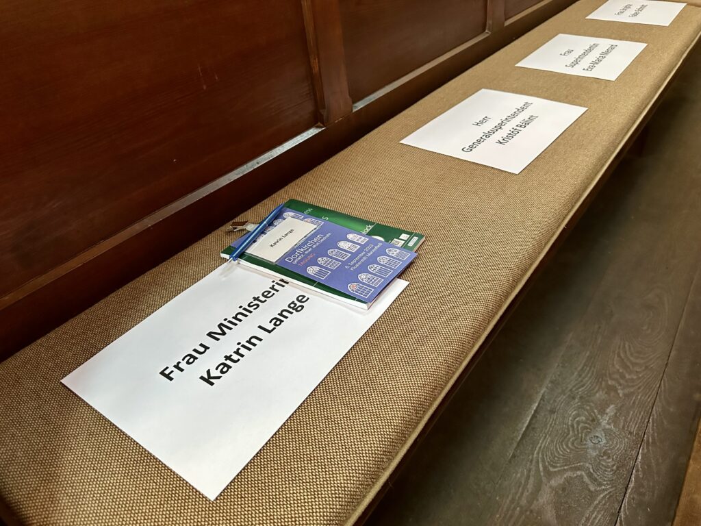 sitzplatz-reservierung auf Konferenz in Brandenburg