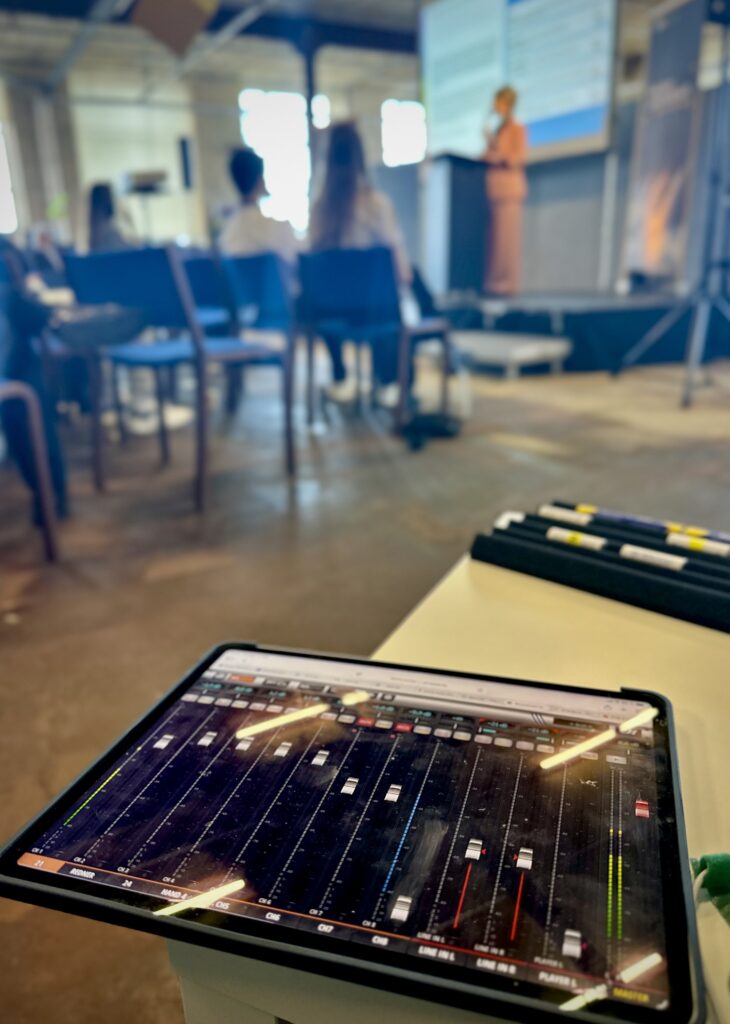 Tonsteuerung, IPAD, Konferenztechnik