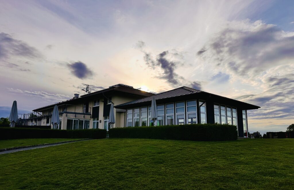 restaurant stableford auf Golfplatz Gleidingen, Ort der Konferenz